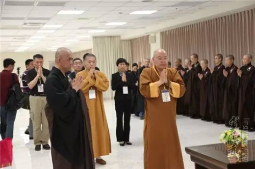灵隐寺方丈光泉法师一行赴台湾吊唁中台禅寺惟觉长老