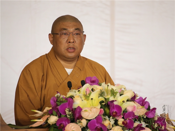 南禅寺方丈能开法师主持开幕式智海法师作示范讲经正亮法师做主题宣讲