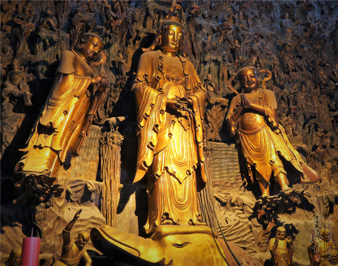 杭州灵隐寺大雄宝殿海岛观音群雕造像