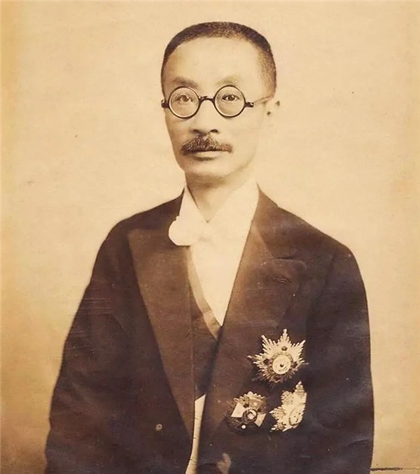 肆【江庸简介】