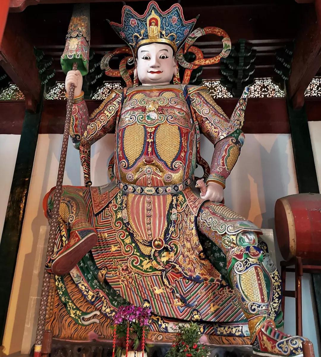 杭州灵隐寺天王殿毗沙门天王圣像