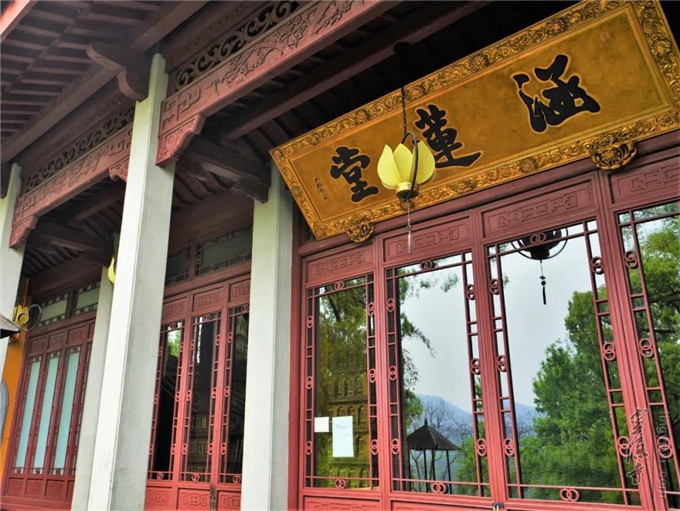 通告杭州灵隐寺继续暂停开放清明节寺院代诸姓祭祖
